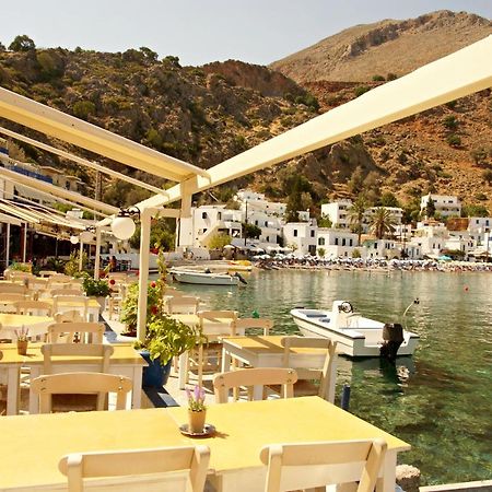 Αnna Hotel Loutrón Luaran gambar