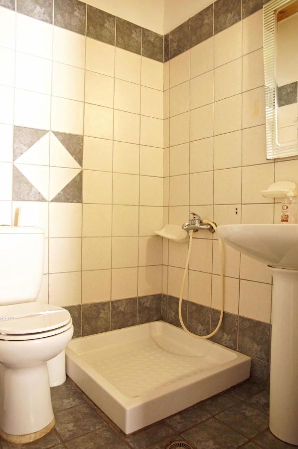 Αnna Hotel Loutrón Luaran gambar
