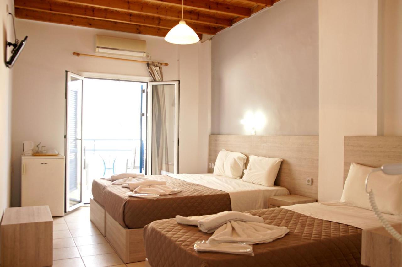 Αnna Hotel Loutrón Luaran gambar