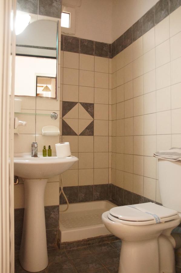 Αnna Hotel Loutrón Luaran gambar