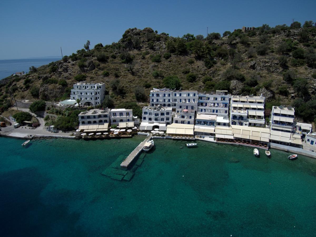 Αnna Hotel Loutrón Luaran gambar